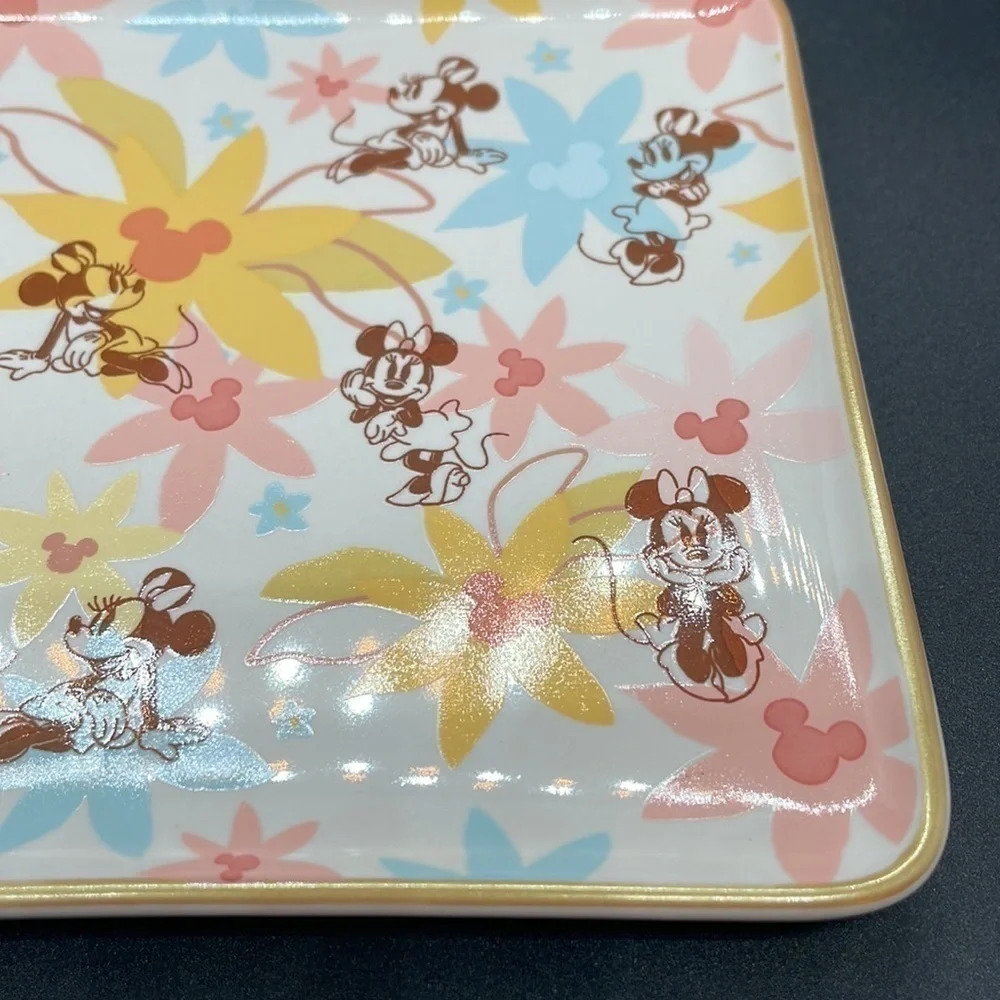Small Minnie Mouse Trinket Plate - Picture 3 of 4